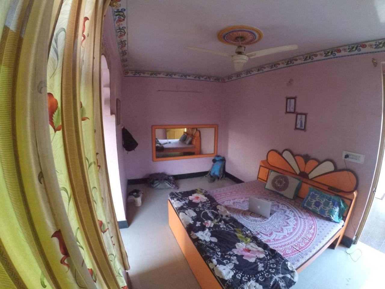 One Light Hostel Pushkar Extérieur photo