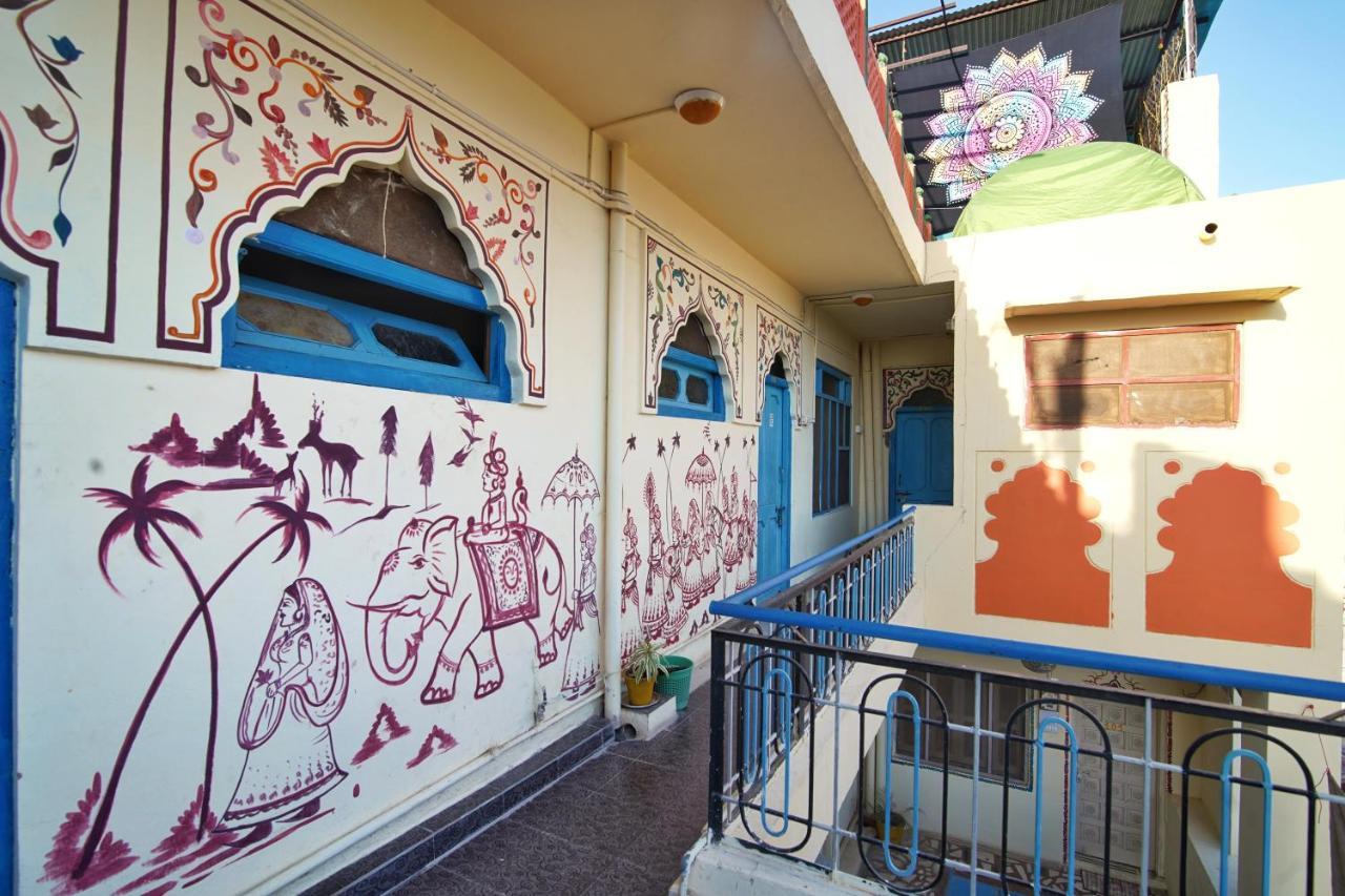 One Light Hostel Pushkar Extérieur photo